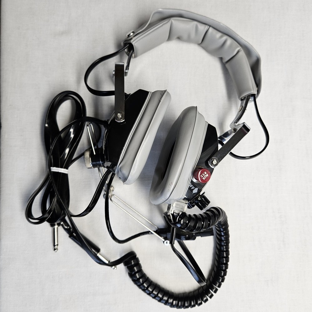 Audio Com Pilot / Co-Pilot +2 Voice Activated Intercom Headphone Headsets