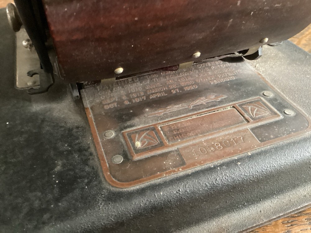 Check Writer Machine Antique F&E Lightning 700 Check Protector