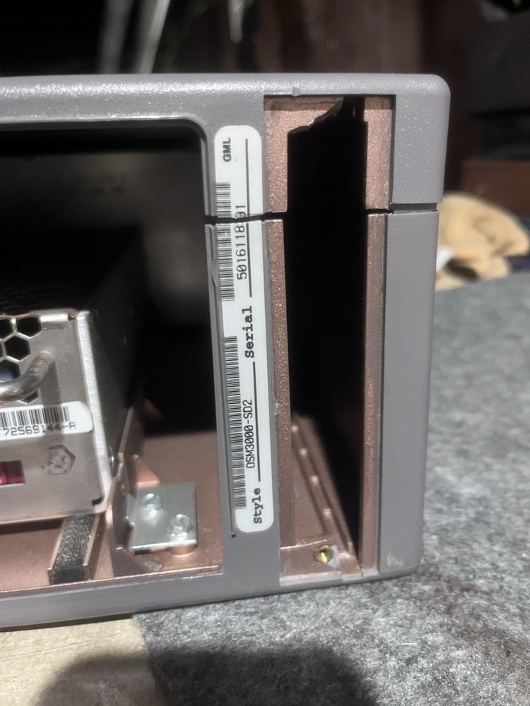 Sun microsystems SPARCstorage Array model 219 RSM, Disk Array Enclosure
