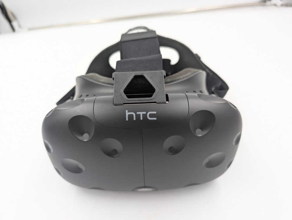 HTC Vive Virtual Reality Replacement Headset Only (260088)