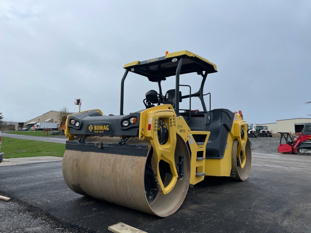 2019 Bomag BW206AD 84" Double Drum Roller
