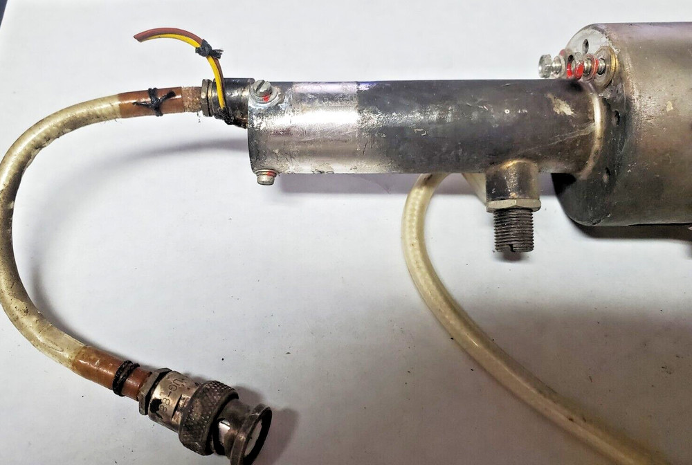 1960s US vintage UHF missile transmitter part w/damaged JHS-5876 Steampunk