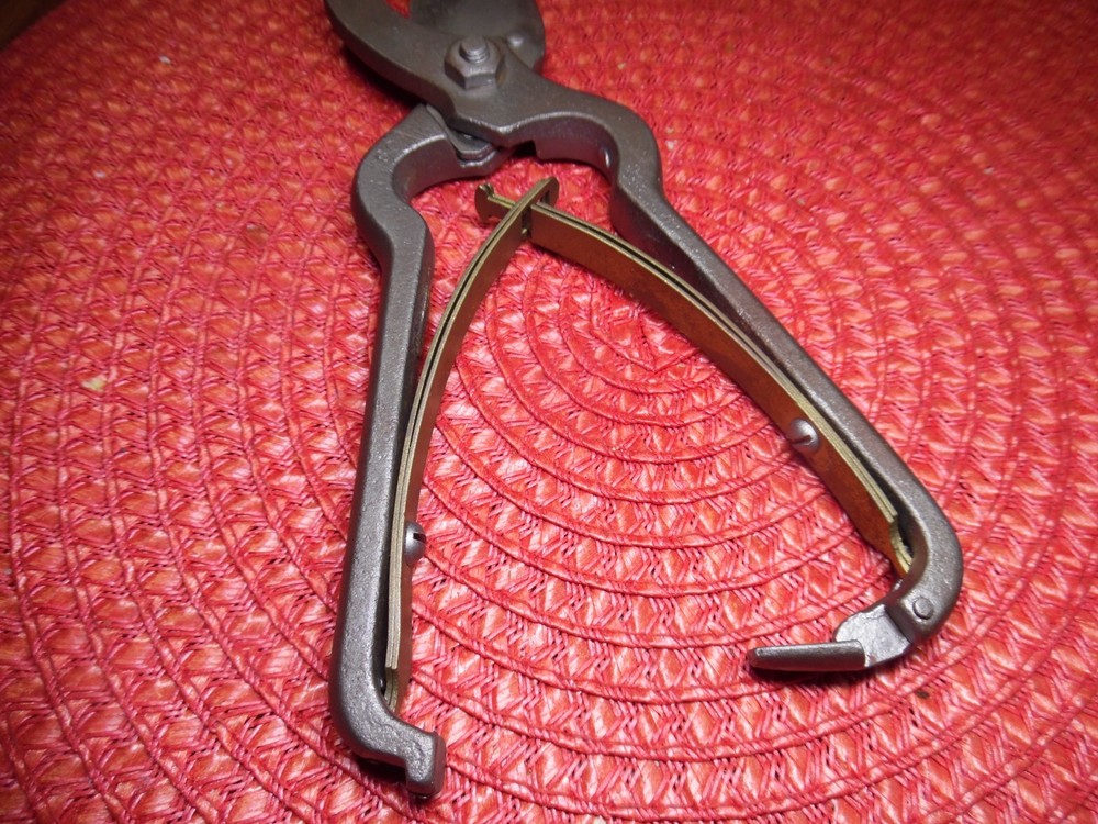 VERY NICE Vintage PEXTO 60 Pruning Shears Snips Scissors W/Brass Spring Action