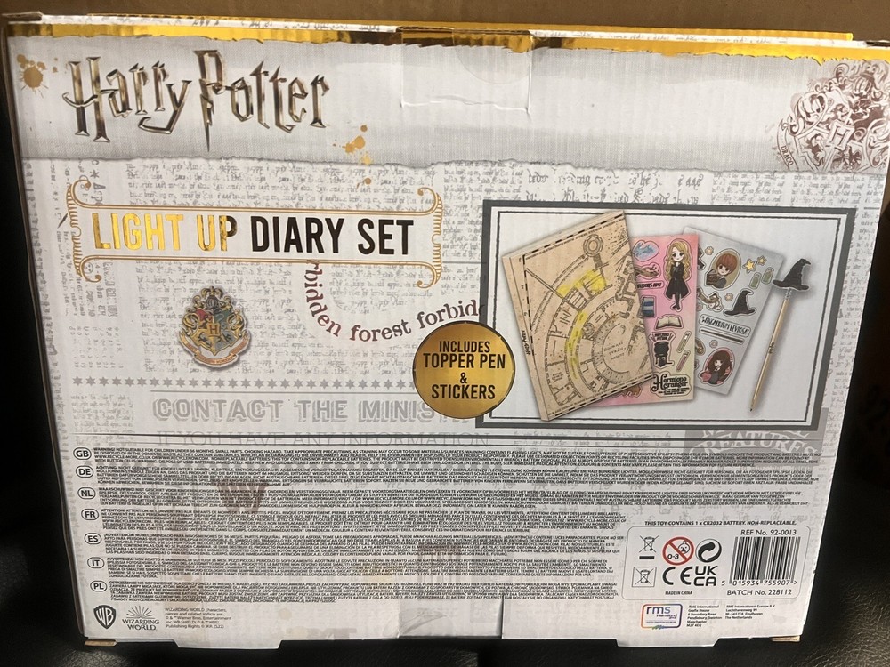Harry Potter Diary Journal PLEASE SEE DESCRIPTION LIGHT NOT WORKING.