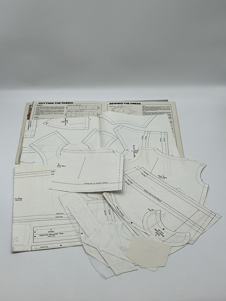 Cabbage Patch Kids Butterick design Lot. A2