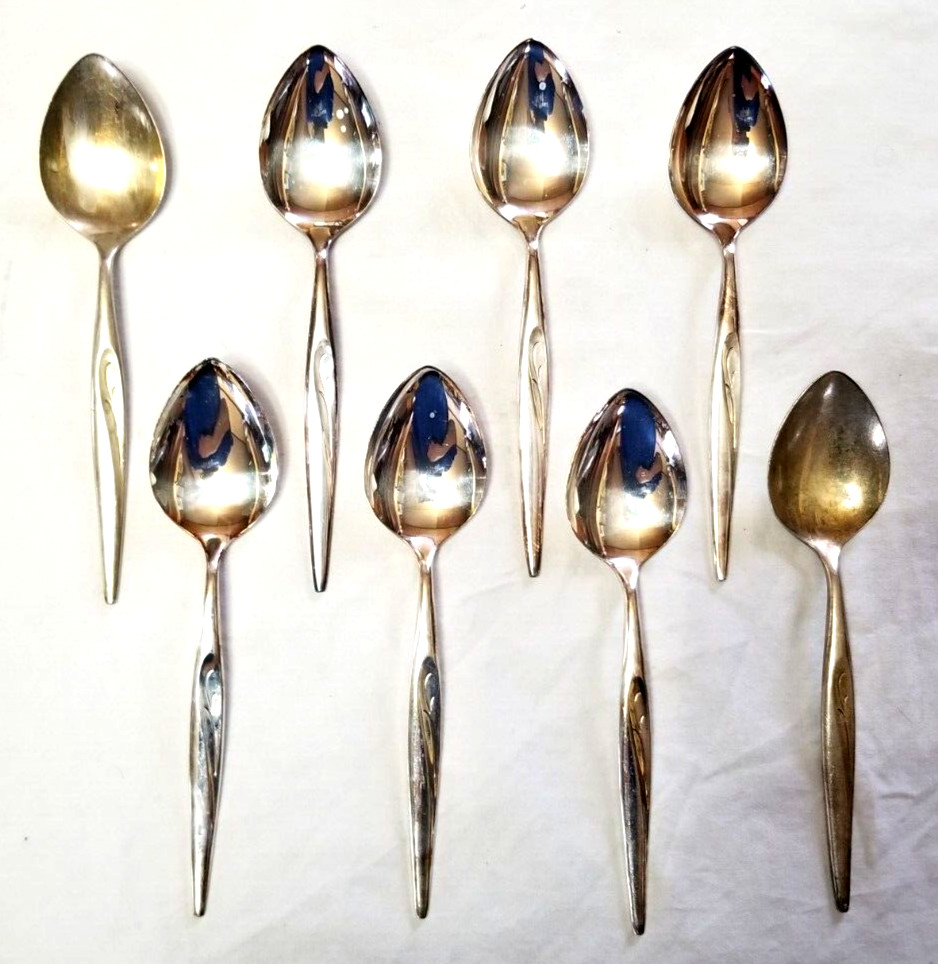 Oneida Community Flight Pattern Silver Plate 8 Dinner Table Spoons VTG 1963