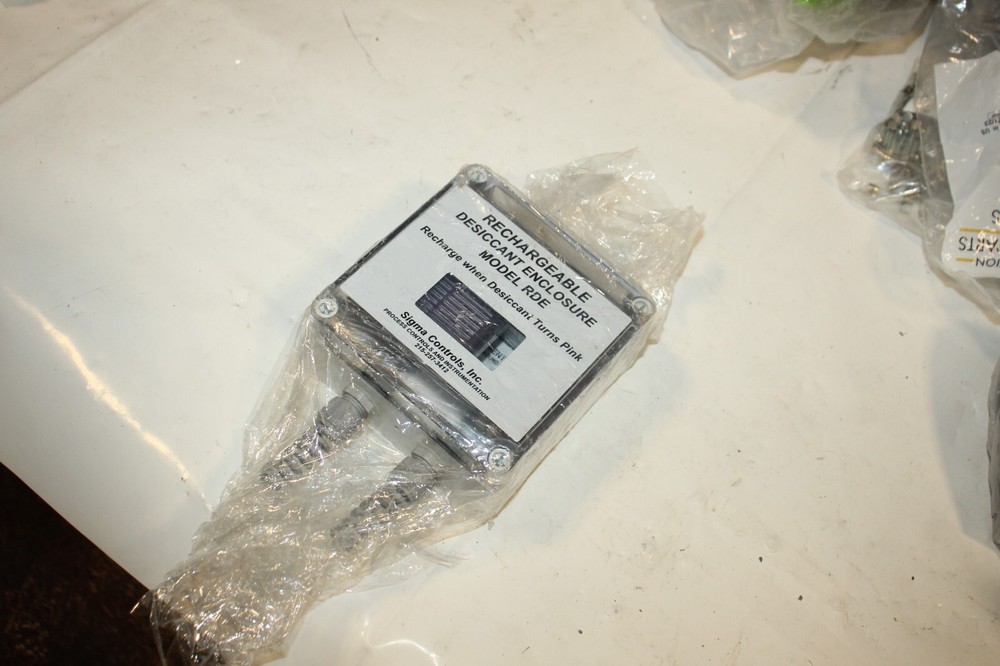Sigma Controls Rechargeable Desiccant Enclosure RDE