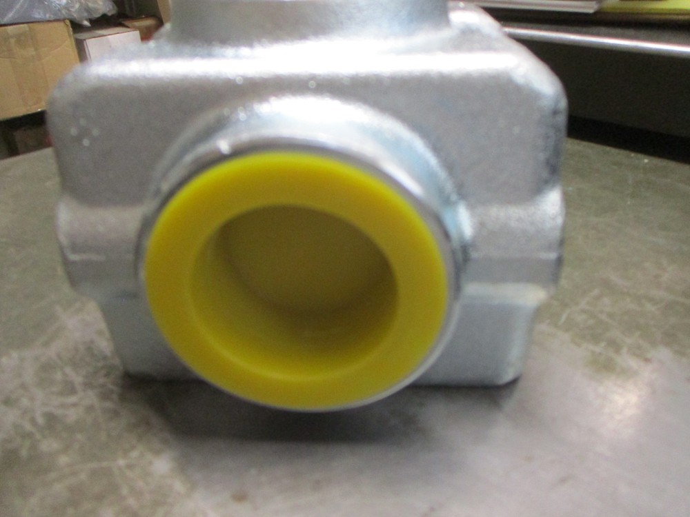 Doosan 410137 00043C Valve Stop RH