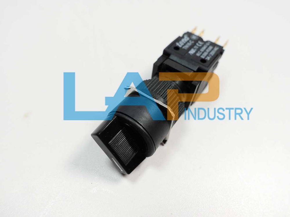 1PCS NEW for TEND Selector switch TN16-SSR4B11
