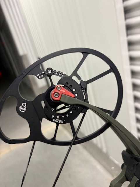 Bowtech Solution Package ! Right Hand!!