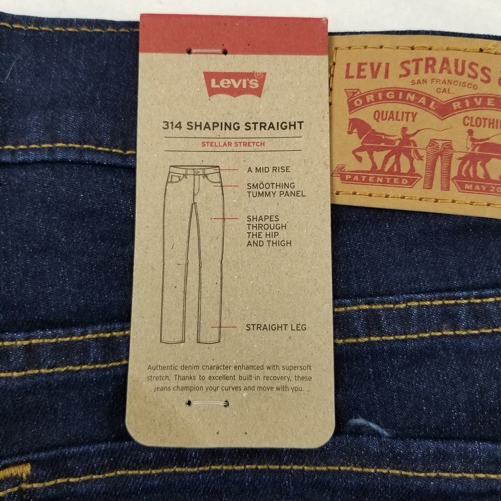 Levi's Women's Denim 314 Shaping Straight Jean Size 30 x 32 Dark Wash