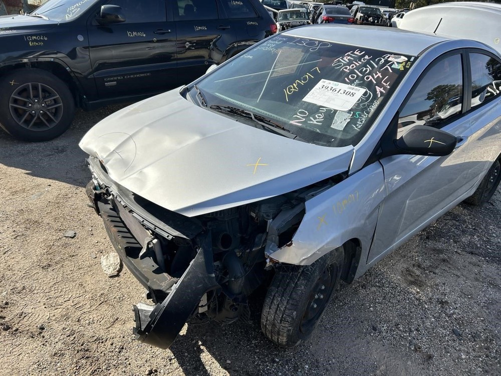 ACCENT 2016 High Mounted Stop Light 104772915