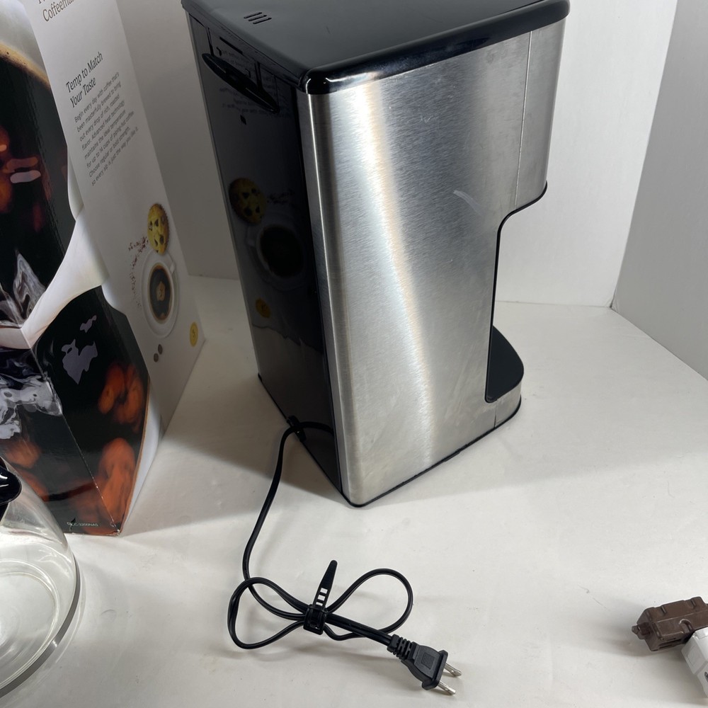 Cuisinart Coffee Maker PerfecTemp 14 Cup Programmable Brew Pause 3 Temp DCC3200