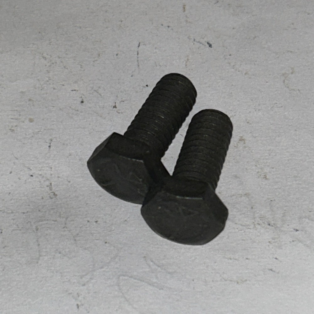 1020 Hex Head Bolt