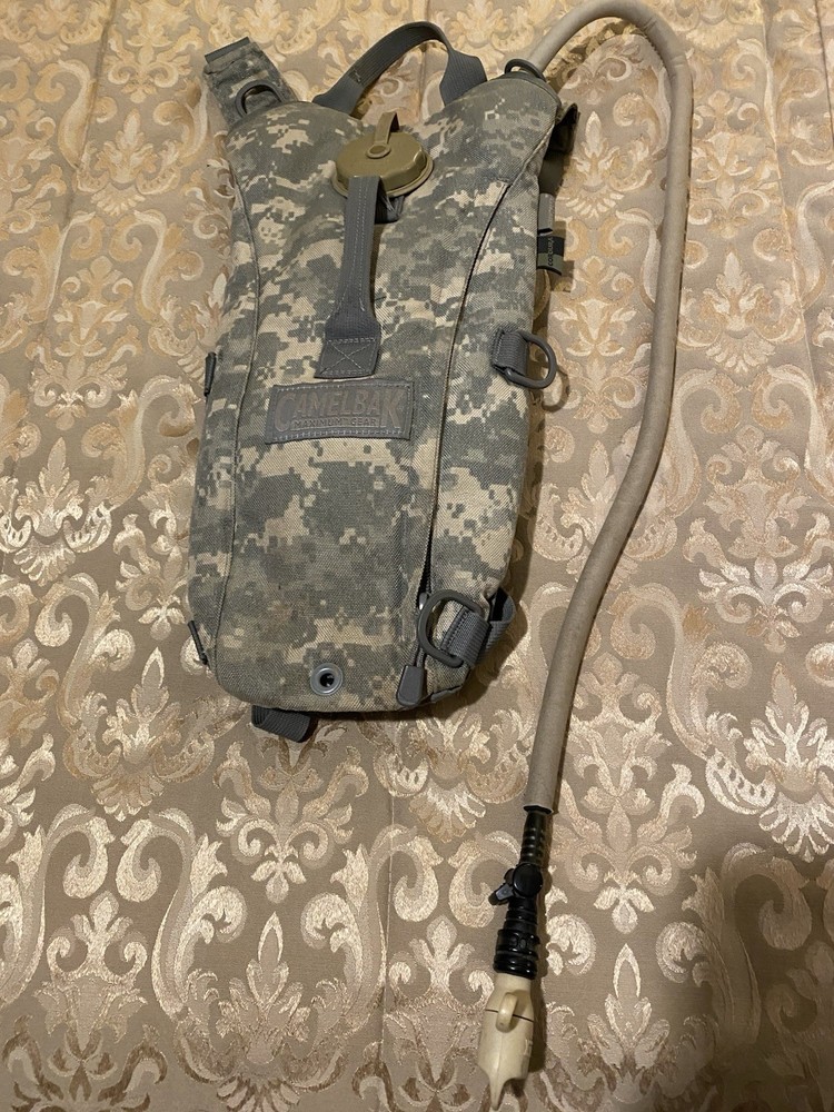 Camelbak Maximum Gear Digital Camo Hydration Complete Backpack