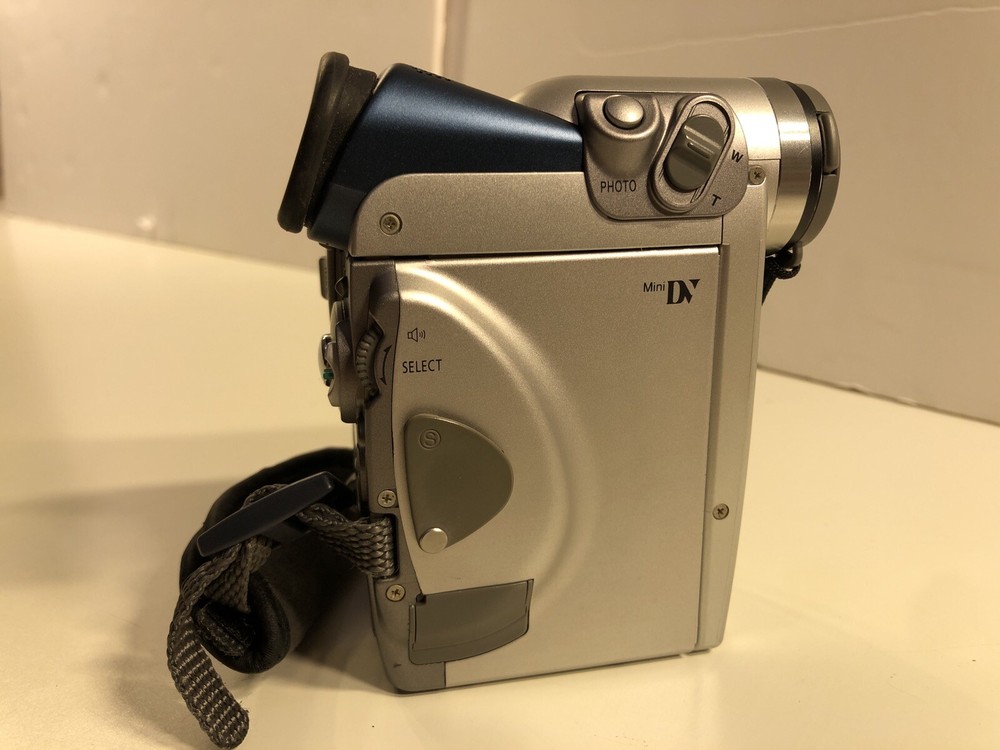 canon mv5 camcorder