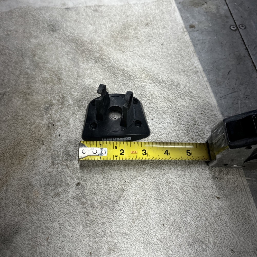 Hummingbird Base Mount Fish Finder