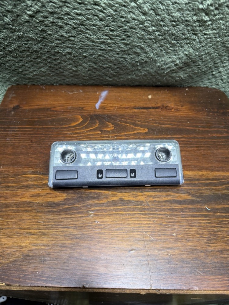 2005 BMW E46 Overhead Lamp