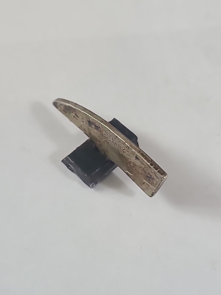 Traditions Pioneer Muzzleloader Front  Sight Black Powder