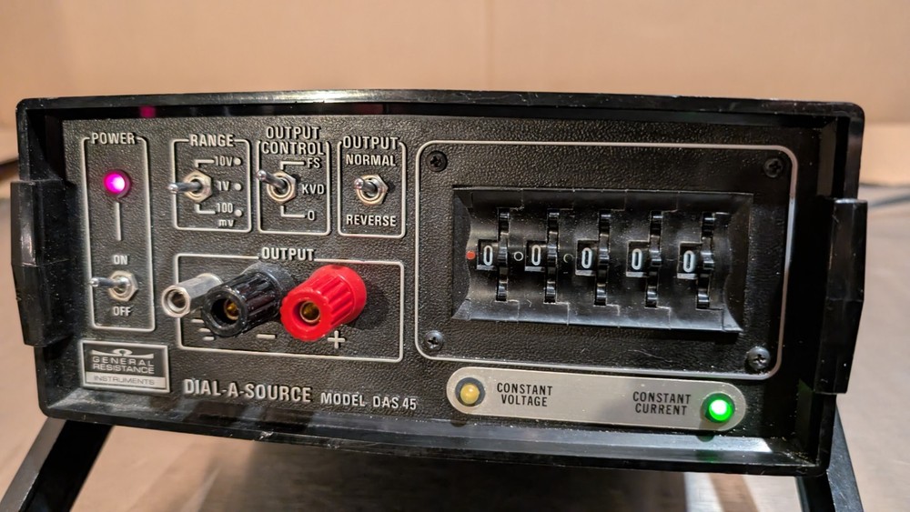DAS-45CC General Resistance Dial A Source Process Calibrator; VOLT / MA