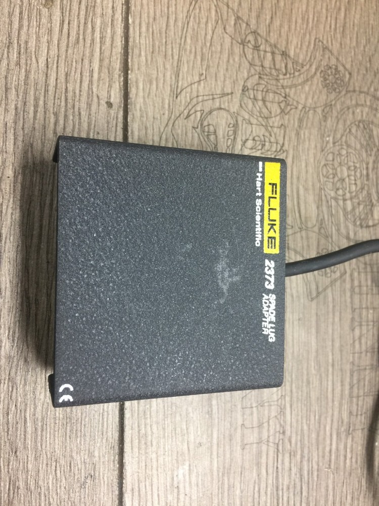 FLUKE 2373 DIN LUG ADAPTER