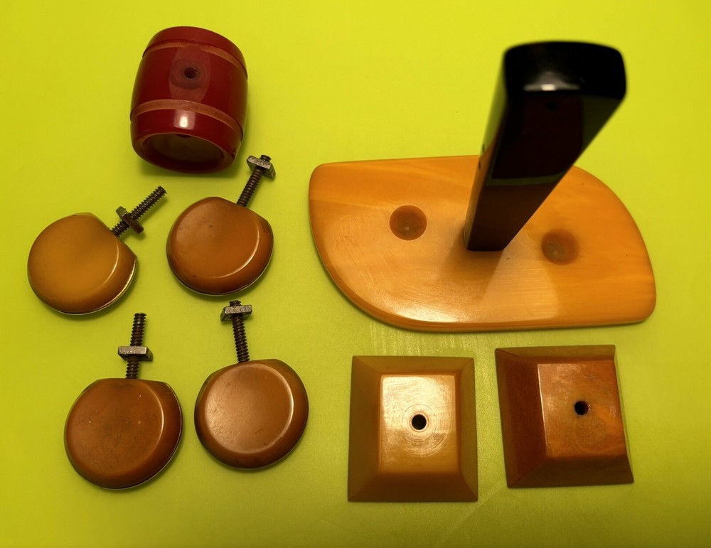 BAKELITE HANDLES SET