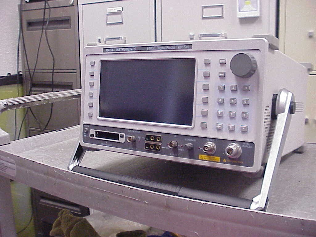 RACAL INSTRUMENTS 6103E DIGITAL RADIO TEST SET