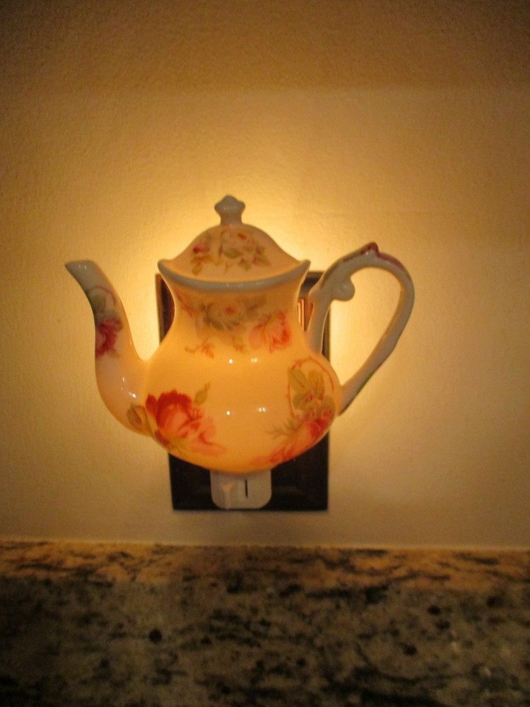 Floral Tea Pot Night Light