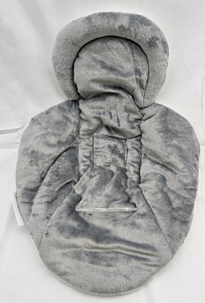 Infant insert grey and white