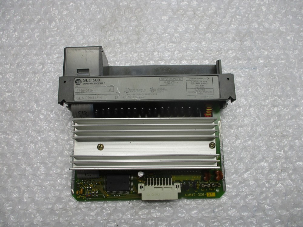 ALLEN BRADLEY 1746-0A16 SER.C OUTPUT MODULE NSNP