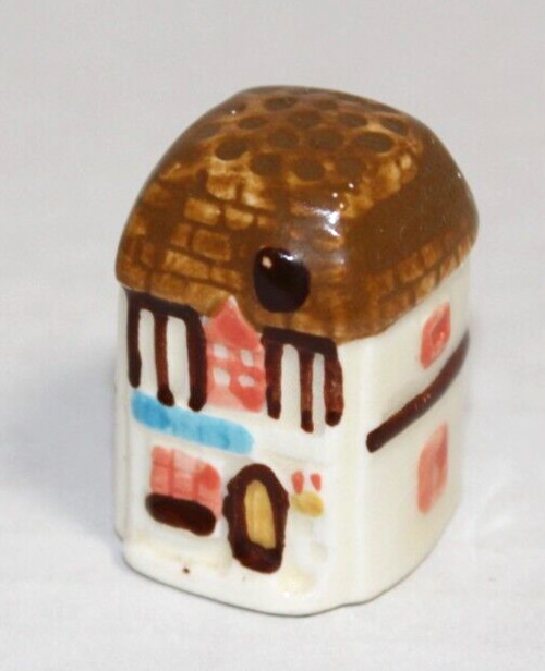 1979 Schmid Ceramic English Cottage Thimble