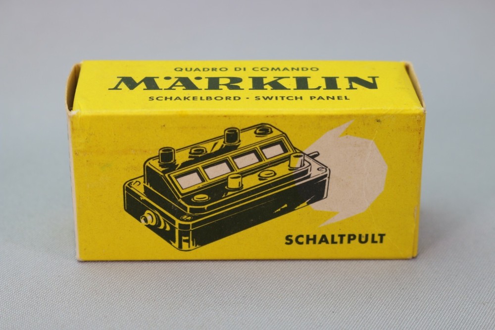ZU130 Marklin 7210 HO Control Panel Schalptult Switch Panel Schakelbord
