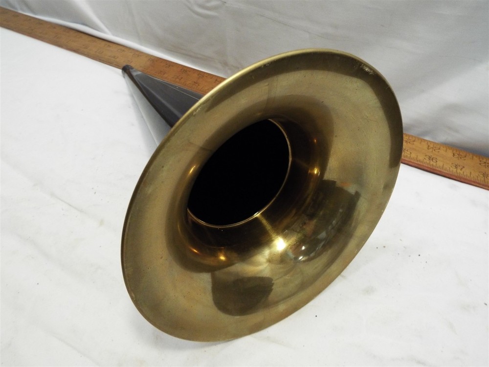 14" Witches Hat Brass Bell Phonograph Amplifying Horn Talking Machine