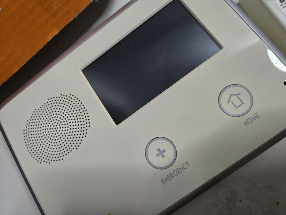 2gig Wireless Security System 2GIG-PIR1-345 Security & Control Panel Lot READ