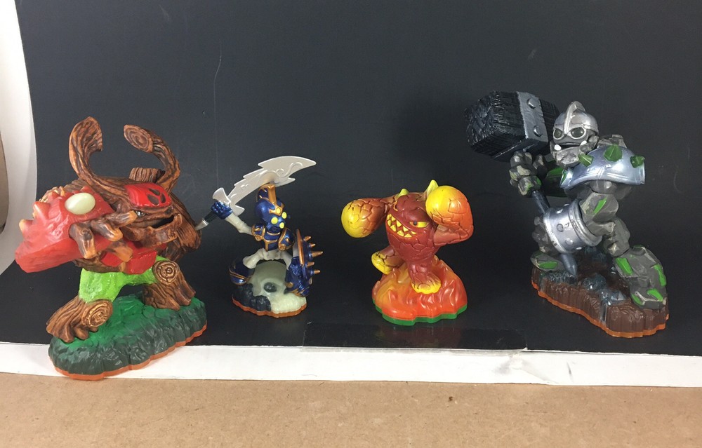 Skylanders Disney Infinity Miscellaneous Lot Activision Green Base Orange EUC