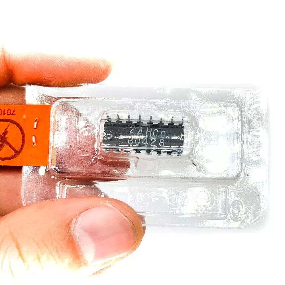 Texas Instruments CD4040BF IC Binary Counter 12-Bit, 16CDIP Negative Edge