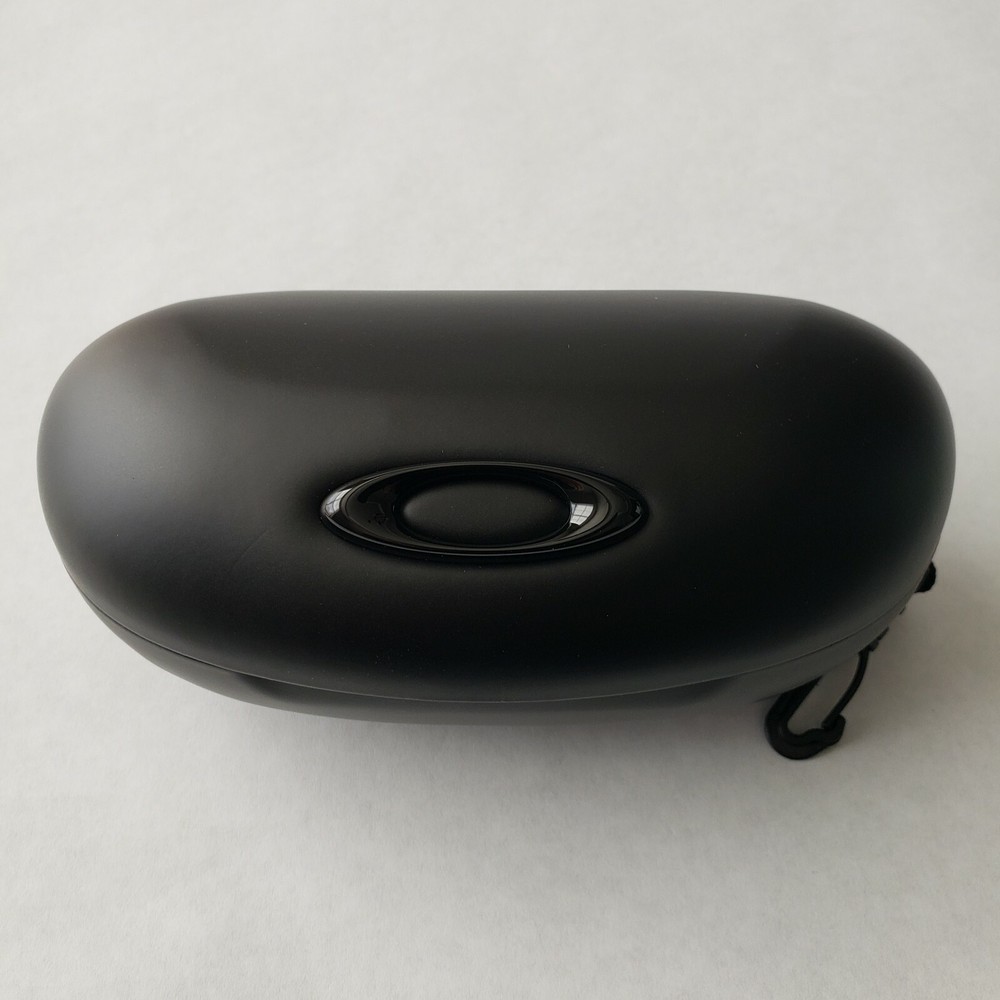 Oakley Split Shot Clamshell Sunglasses Vault Case with Clip Black Authentic