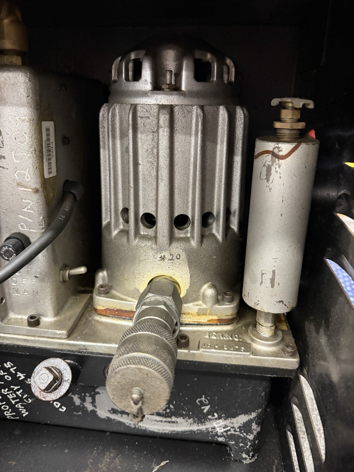 Burndy Y10AC-3H Electric Hydraulic Pump Pressure 10,000 PSI READ Below