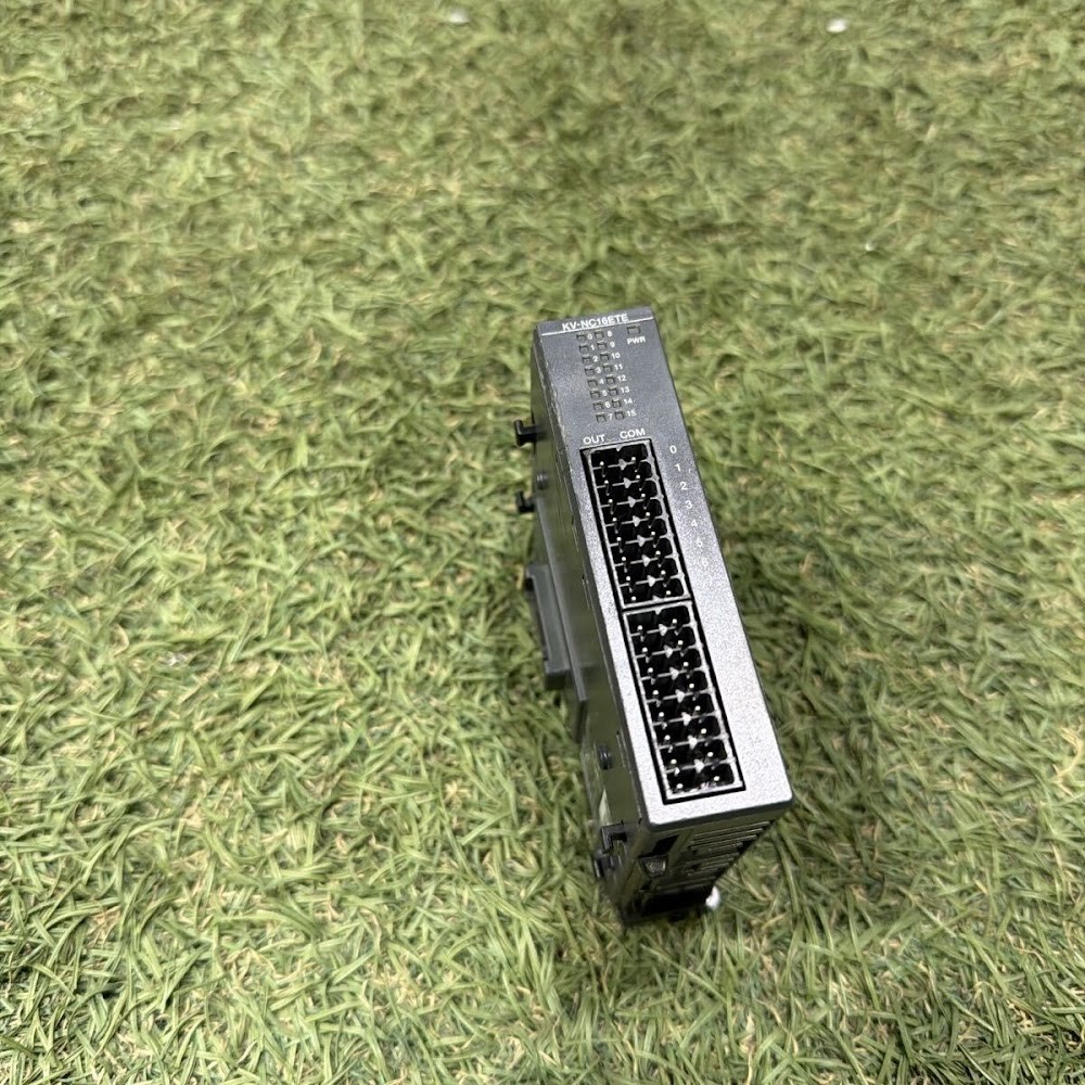 KEYENCE KV-NC16ETE PLC Module Guaranteed Operation USED