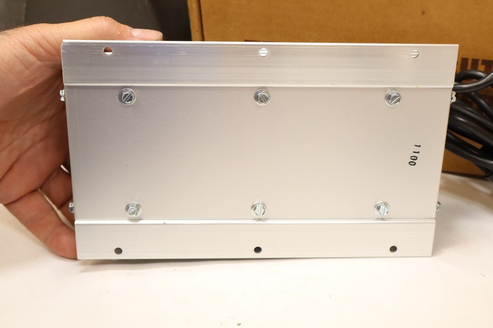 da-1018 winegard Distribution Amplifier
