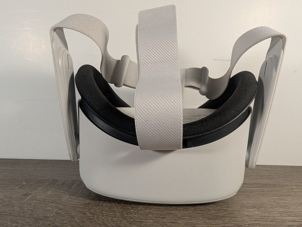 128GB Boxed Meta Quest 2 VR Headset w Controllers Charger Extras Tested Working