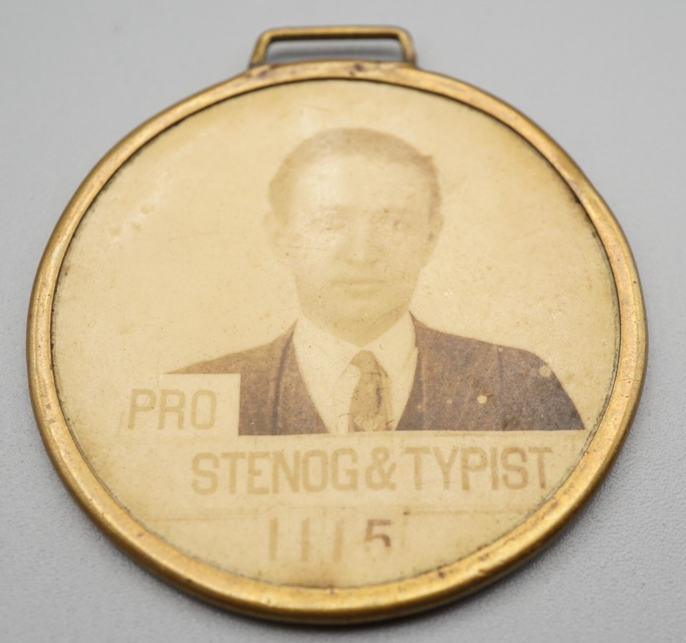 WWII U.S.N. Navy Yard Philadelphia Pro Stenographer & Typist Photo #d I.D. Badge