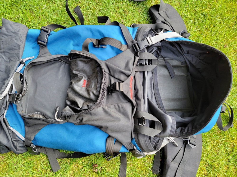 OSPREY 1990's Highlander Vector Two W/ 3L Bladder Internal Frame Hiking Backpack