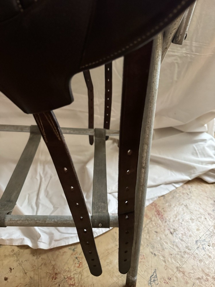 Voltaire Dreassage Saddle 17.5 Medium