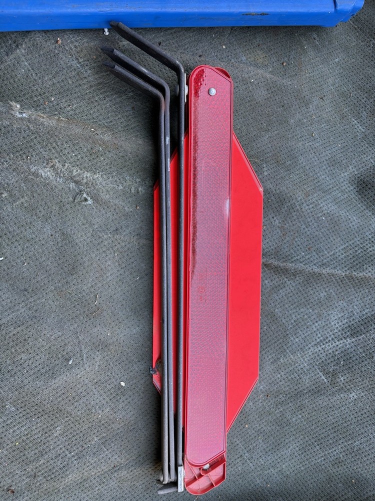 Saab Scania Warning Triangle