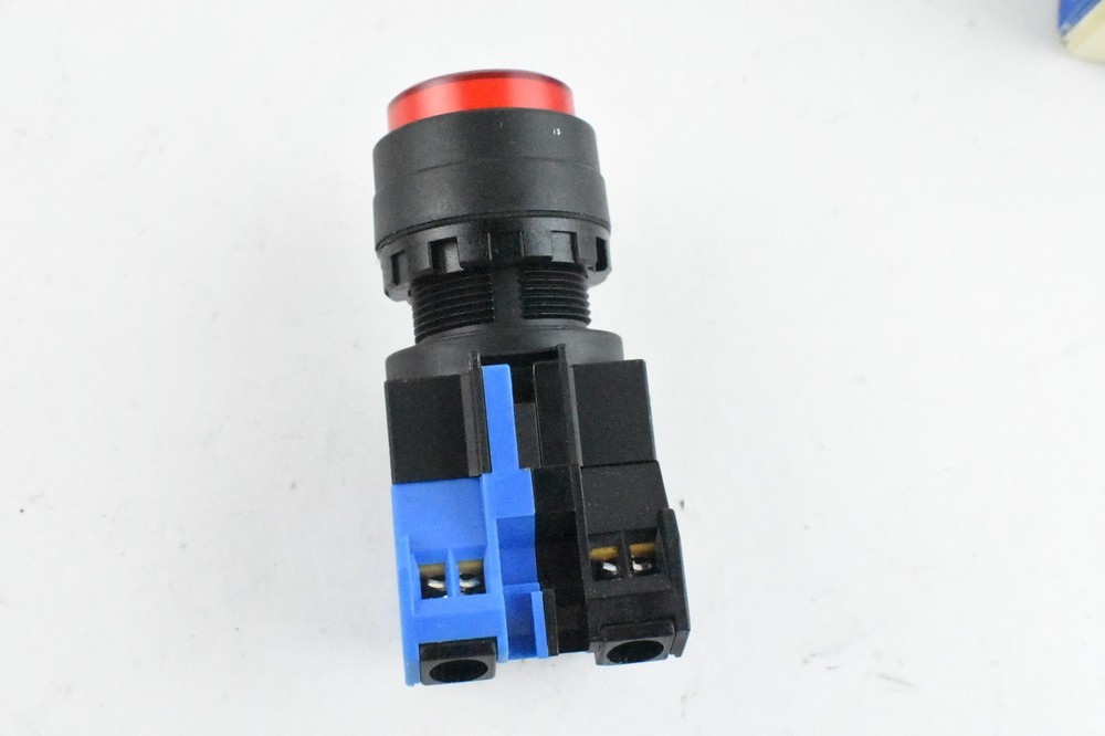Idec HW1L-M2F10QD-R-24V