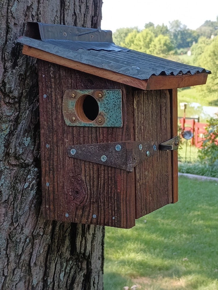 Rustic BIRDHOUSE made with salvaged & recycled material