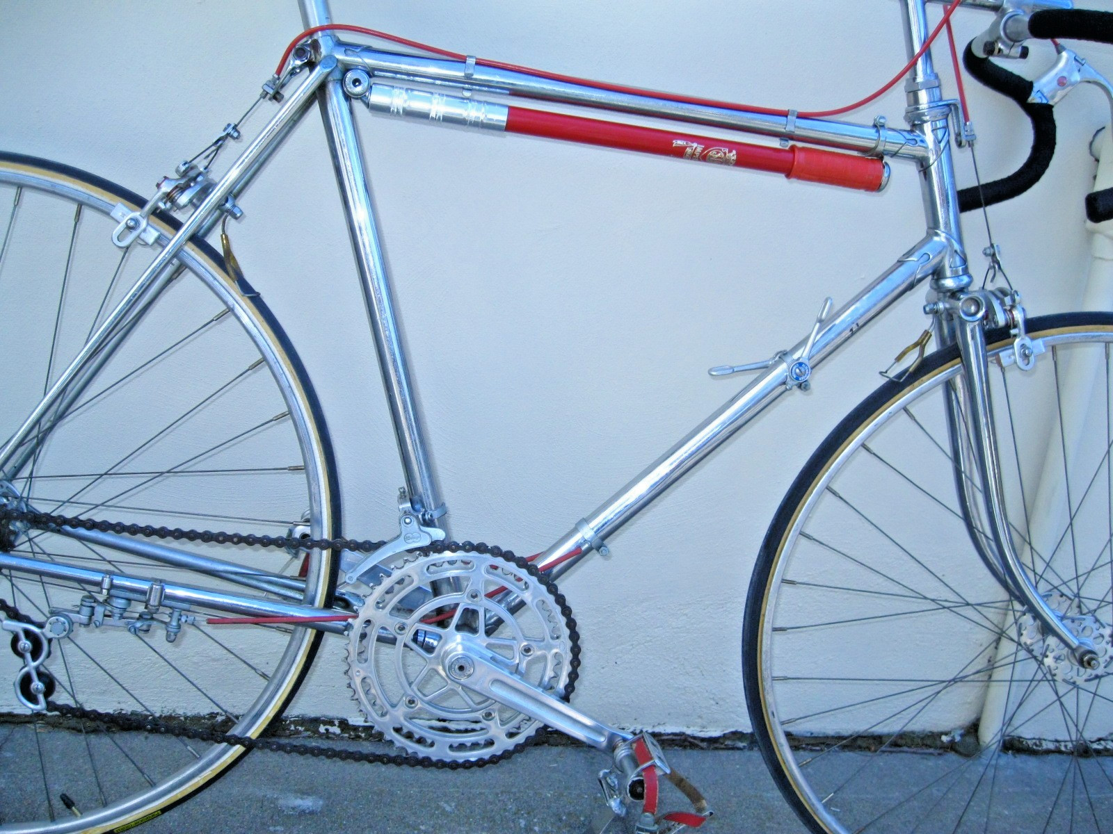 Rare Vintage 1960/Tack ,Road Race bicycle Uncommon parts, Display or ride. 54/55