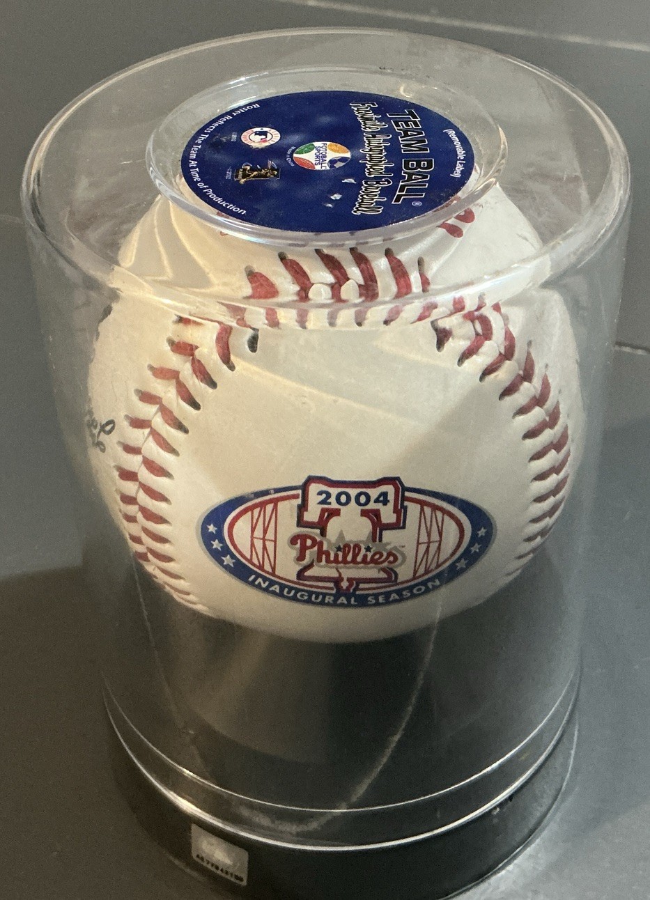 2004  Inaugural Philadelphia Phillies Facsimile team signed autographed baseball