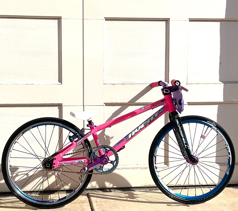 BOMBSHELL AVENT COMPLETE BOMBSHELL CUSTOM BUILD